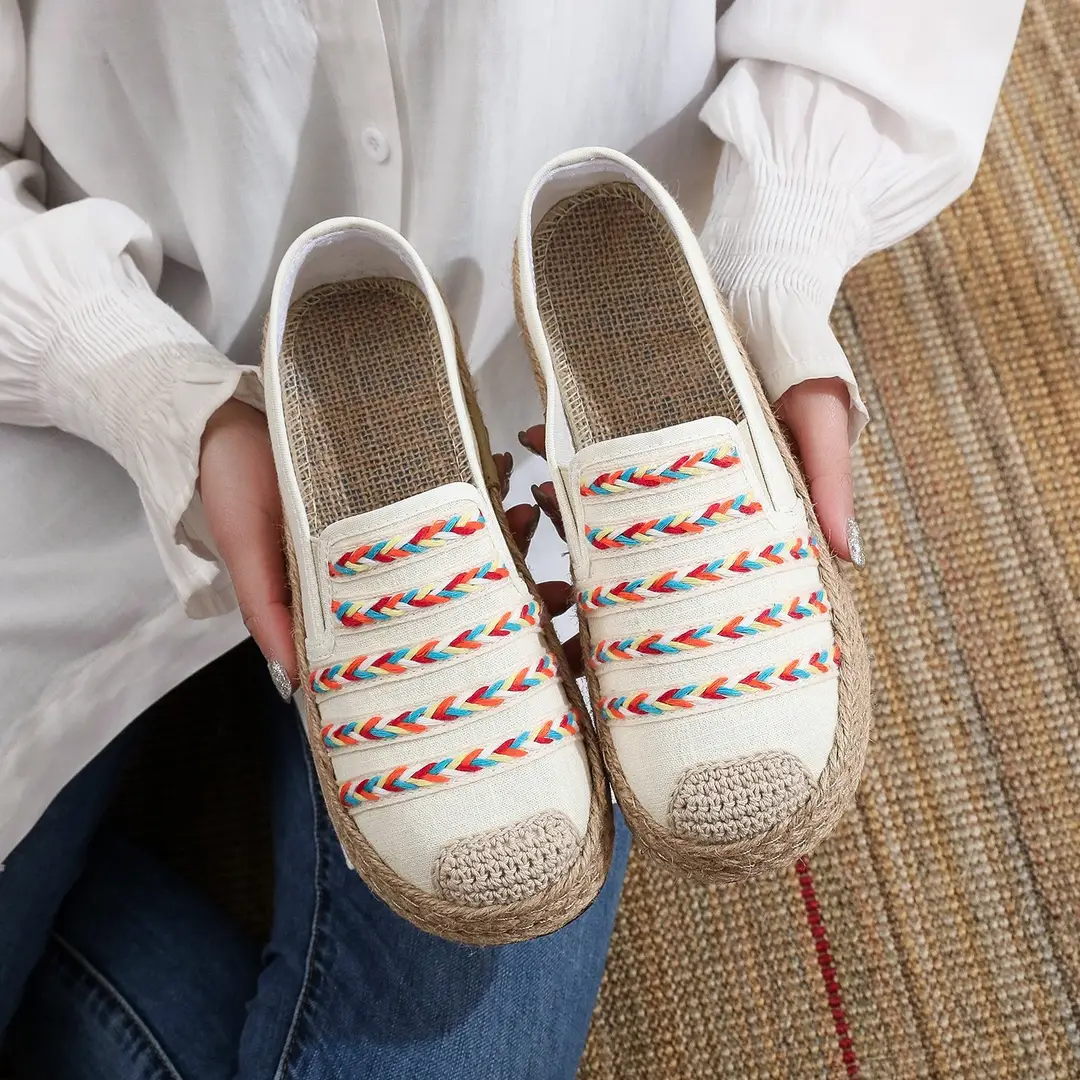 Spring and Autumn New Old Beijing Cloth Shoes Women's Cloth Shoes Linen Embroidered Ethnic-style Non-slip Breathable Slip-on Fisherman Shoes