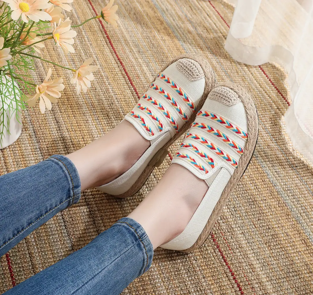 Spring and Autumn New Old Beijing Cloth Shoes Women's Cloth Shoes Linen Embroidered Ethnic-style Non-slip Breathable Slip-on Fisherman Shoes — feature 4