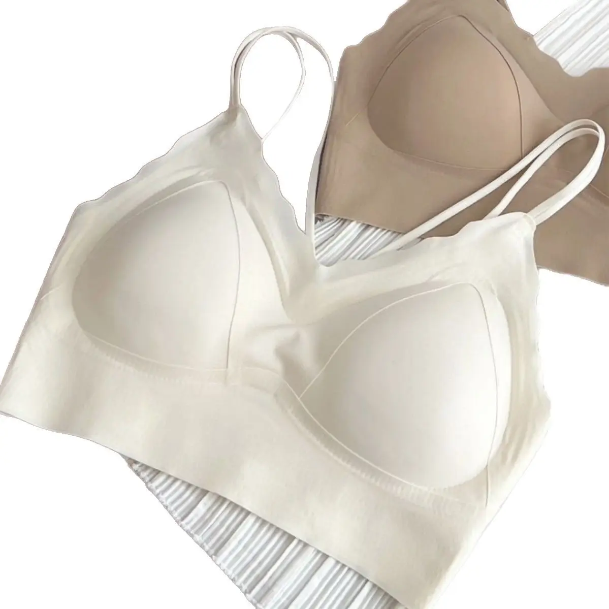 Traceless Women's Underwear with Steel Ring Back & Adjustable Straps - Image 6