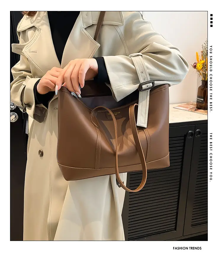 2025 Retro Korean Style Women's Leather Tote Bags — feature 1
