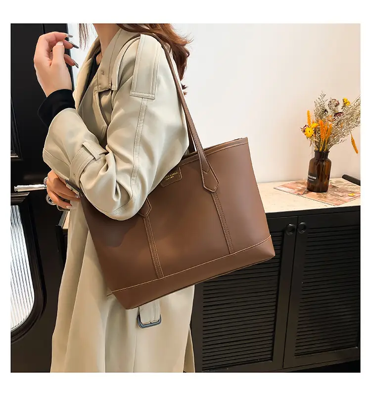 2025 Retro Korean Style Women's Leather Tote Bags — feature 15