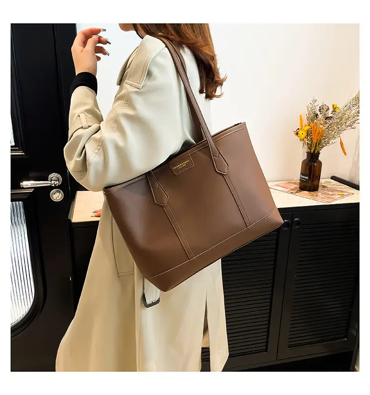 2025 Retro Korean Style Women's Leather Tote Bags — feature 16