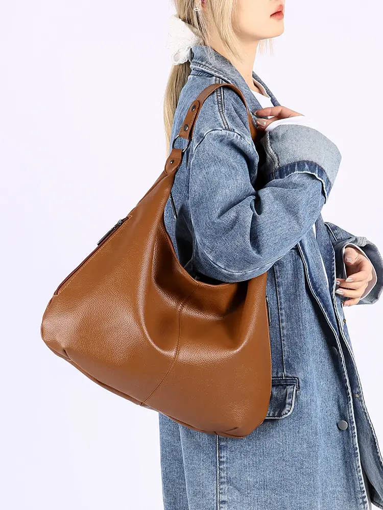 Women's Black Leather Armpit Bag Large Capacity Commuting - Image 8