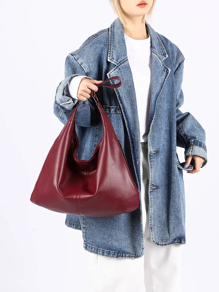 Women's Black Leather Armpit Bag Large Capacity Commuting — feature 20