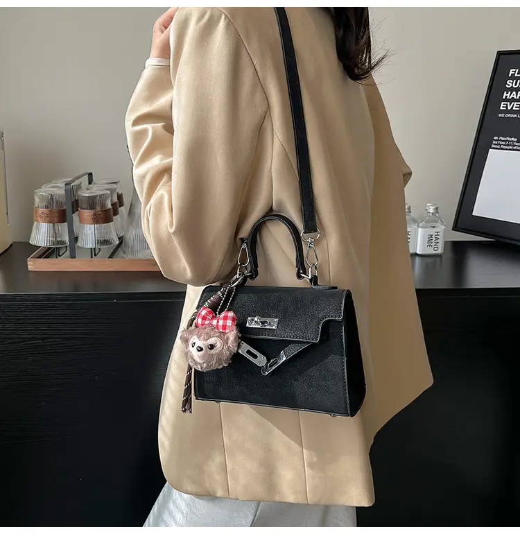 Korean Style Crossbody Bag for Women 2026 — feature 22