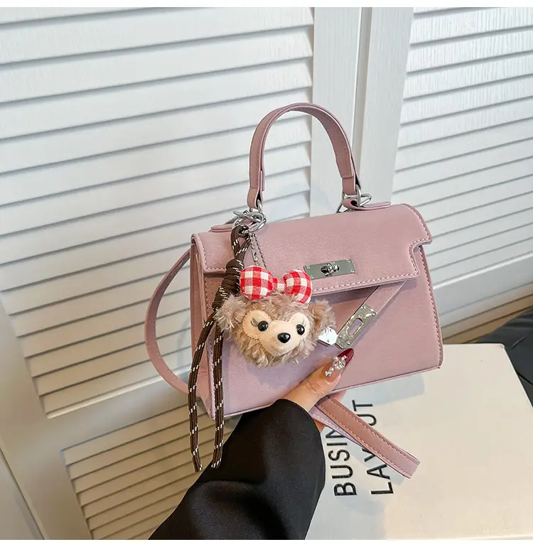 Korean Style Crossbody Bag for Women 2026 — feature 32