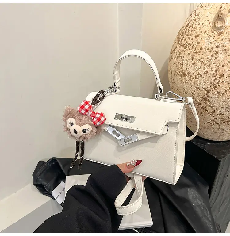 Korean Style Crossbody Bag for Women 2026 — feature 37
