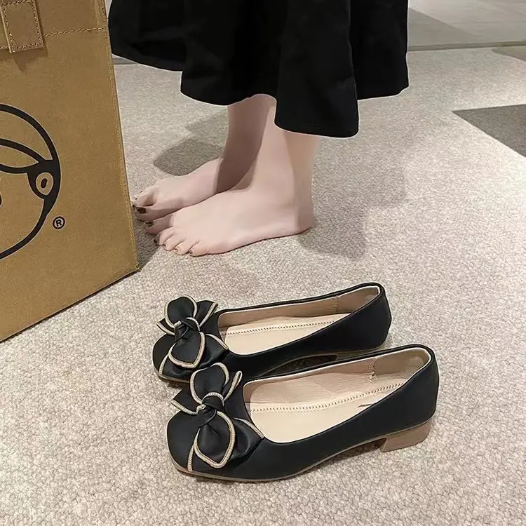 Bow Shallow Mouth Bean Shoes Women's 2025 New Spring Slip-on Soft Leather Skirt Shoes with Skirt — feature 9