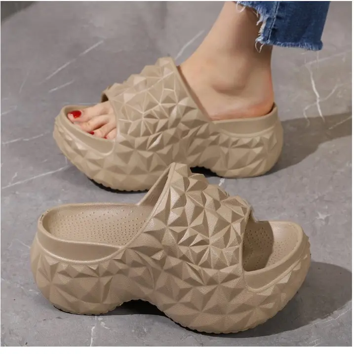 2025 Height Increased Thick Bottom Women's Summer Outdoor Wear New Non-slip Slippers Platform Bottom Lazy Outdoor One-word Sandals for Women - Image 6