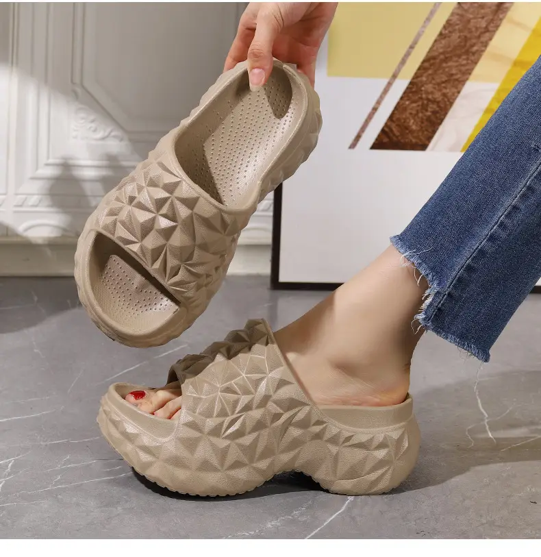 2025 Height Increased Thick Bottom Women's Summer Outdoor Wear New Non-slip Slippers Platform Bottom Lazy Outdoor One-word Sandals for Women — feature 10