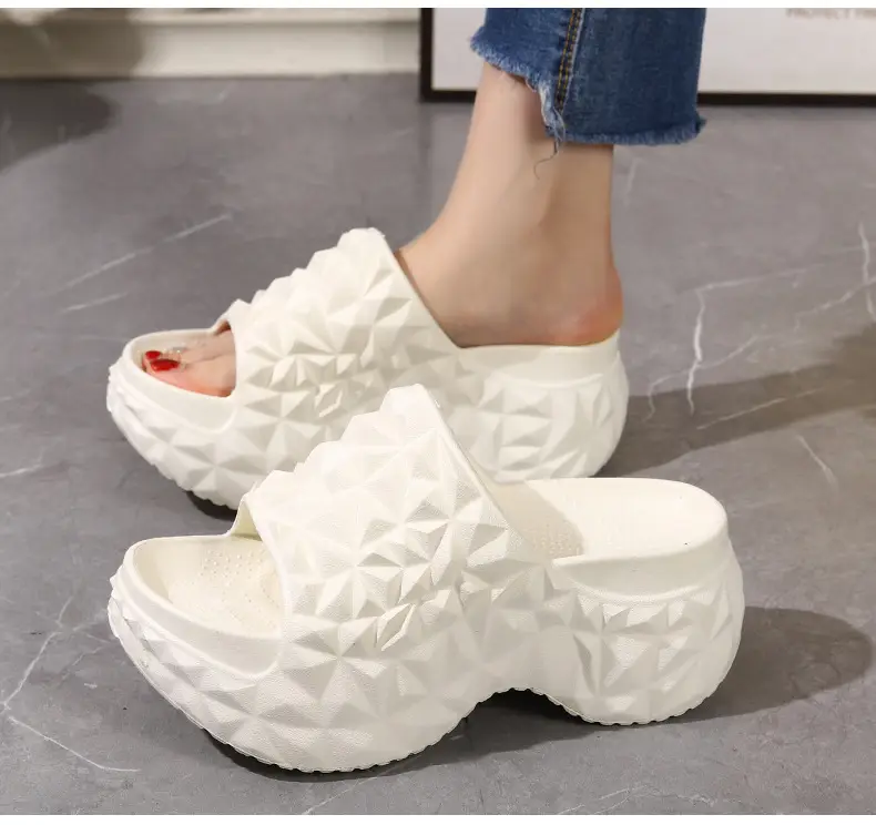 2025 Height Increased Thick Bottom Women's Summer Outdoor Wear New Non-slip Slippers Platform Bottom Lazy Outdoor One-word Sandals for Women — feature 16