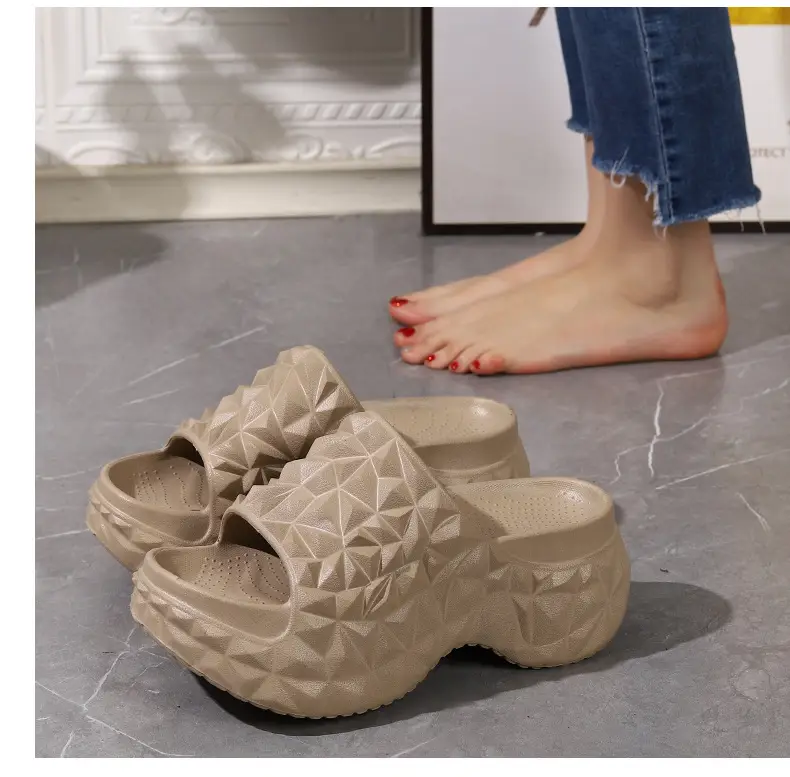 2025 Height Increased Thick Bottom Women's Summer Outdoor Wear New Non-slip Slippers Platform Bottom Lazy Outdoor One-word Sandals for Women — feature 8
