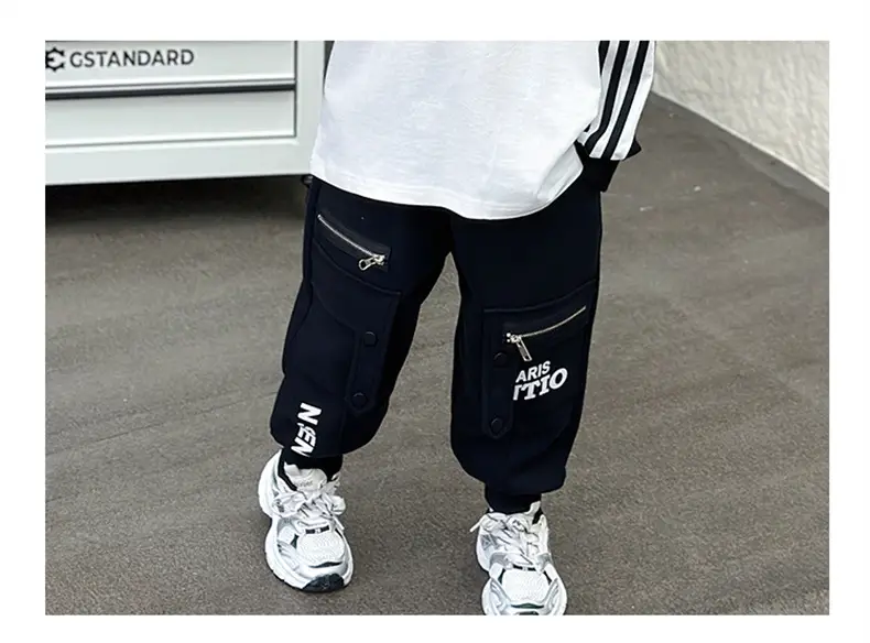 Boys Long Sleeve T-Shirt White Black Spring Autumn 2025 — feature 24