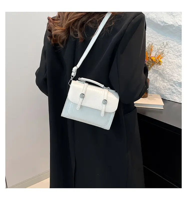 2025 Spring New Korean Handbag Colorful Small Square Bag — feature 11
