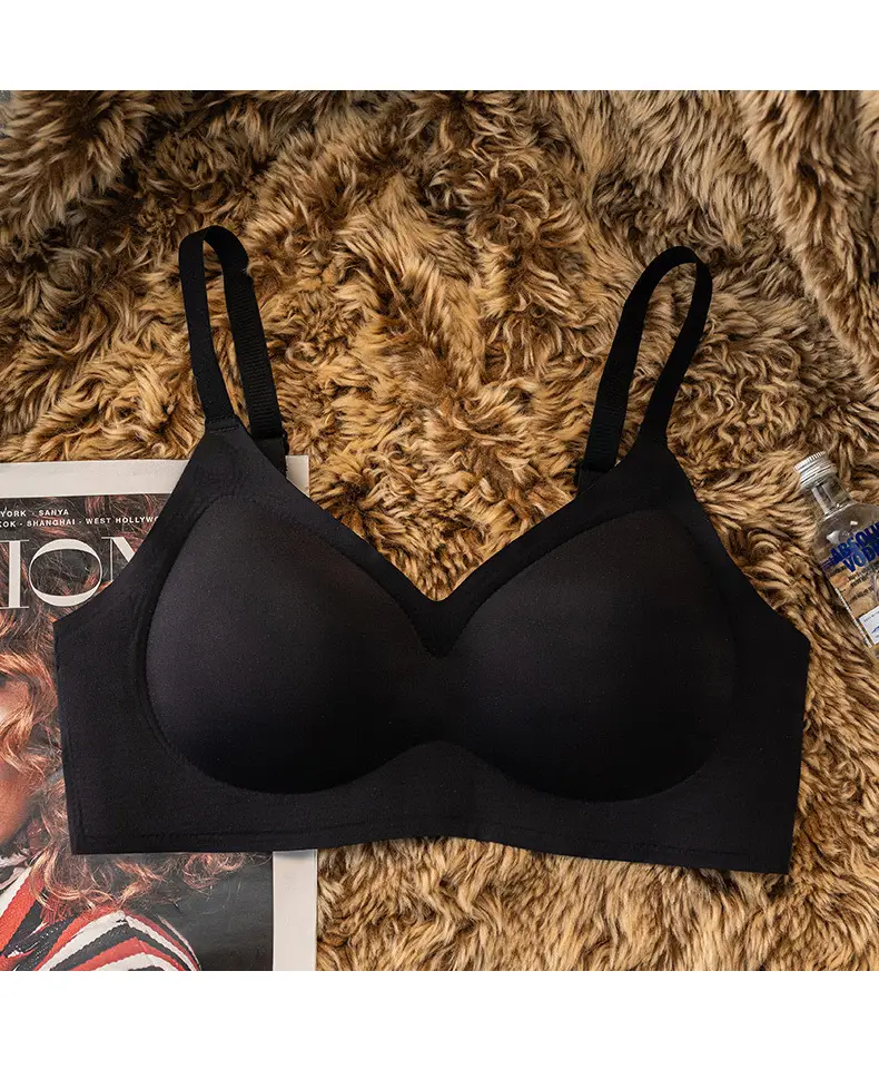 Women's Expanded Underwear with Steel Ring Design - Image 2