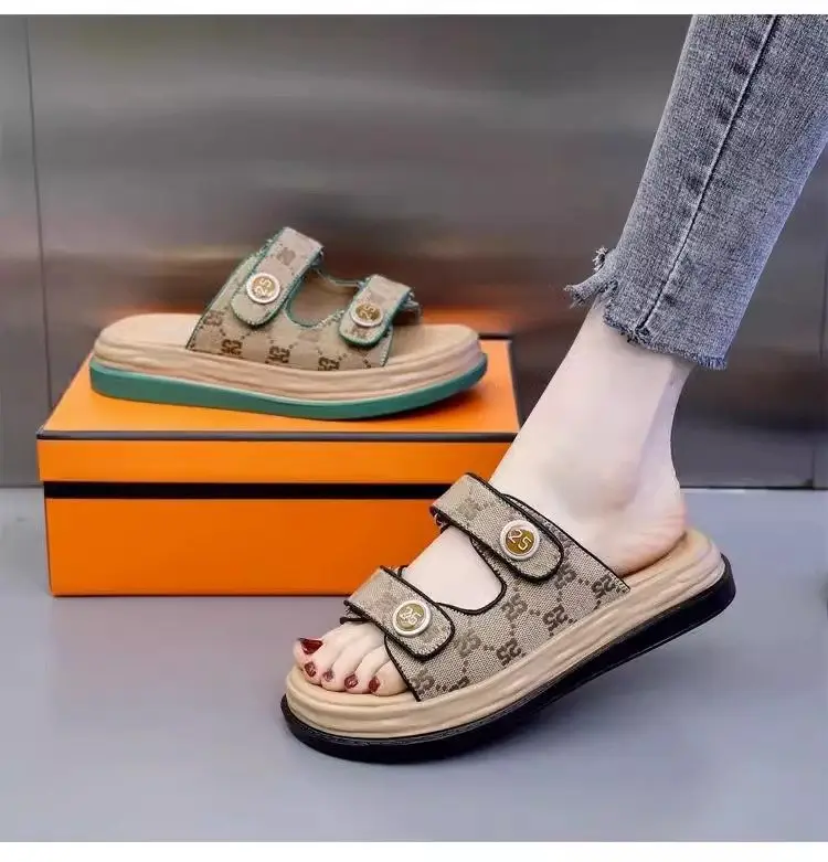 Slippers Women's Outer Wear Super Fire 2025 Summer New Thick Bottom Velcro Non-slip Beach Shoes with Skirt Sandals and Slippers — feature 5