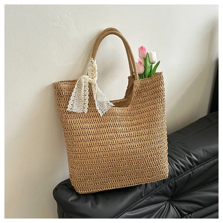 Women's French Woven Shoulder Bag Large Capacity Beige — feature 25