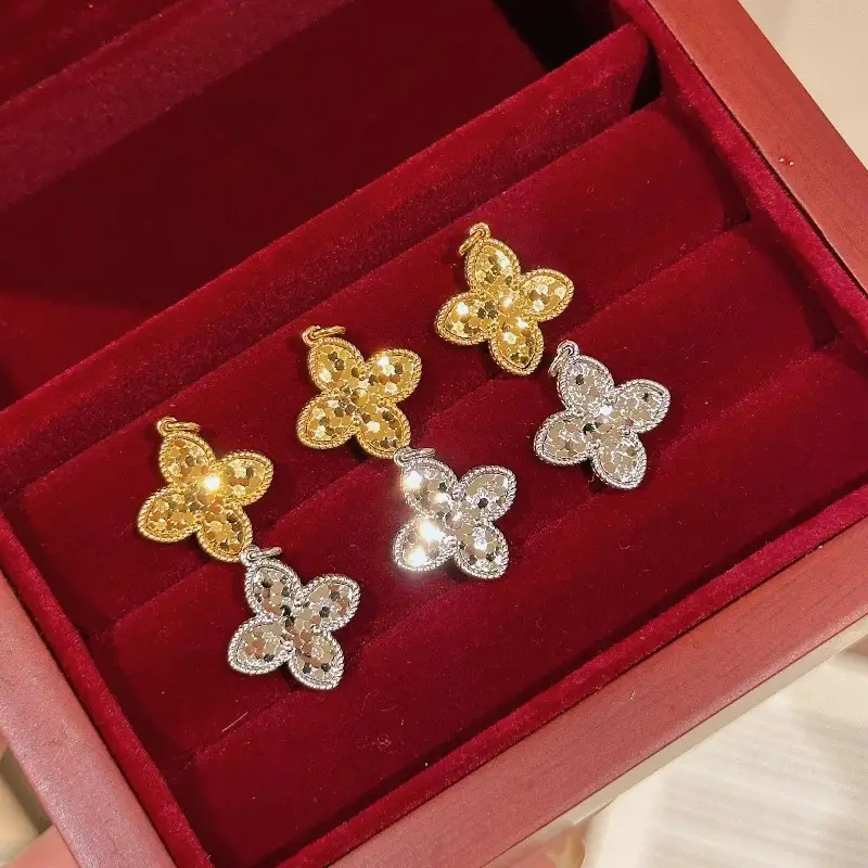 Gold Four-leaf Clover Necklace for Women — feature 3