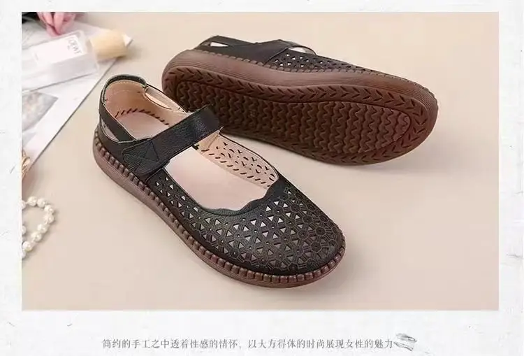 Summer Flat Mother Sandals Breathable Soft-soled Casual Middle-aged and Elderly Cave Shoes Hollow Non-slip Elderly Beach Shoes for Women — feature 11
