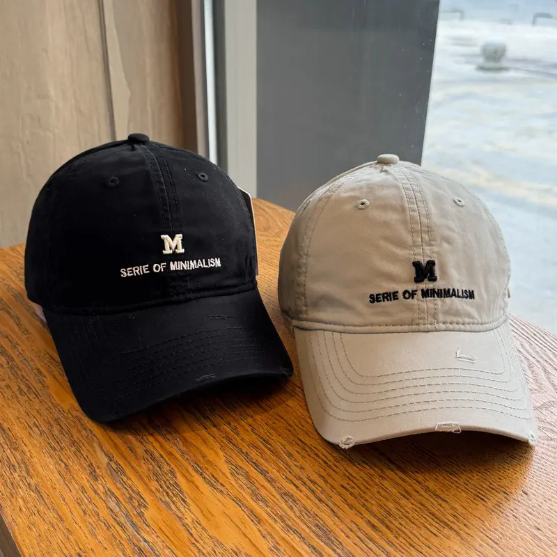 Duck Tongue Baseball Cap Small Beige Series of Minimalism — feature 3