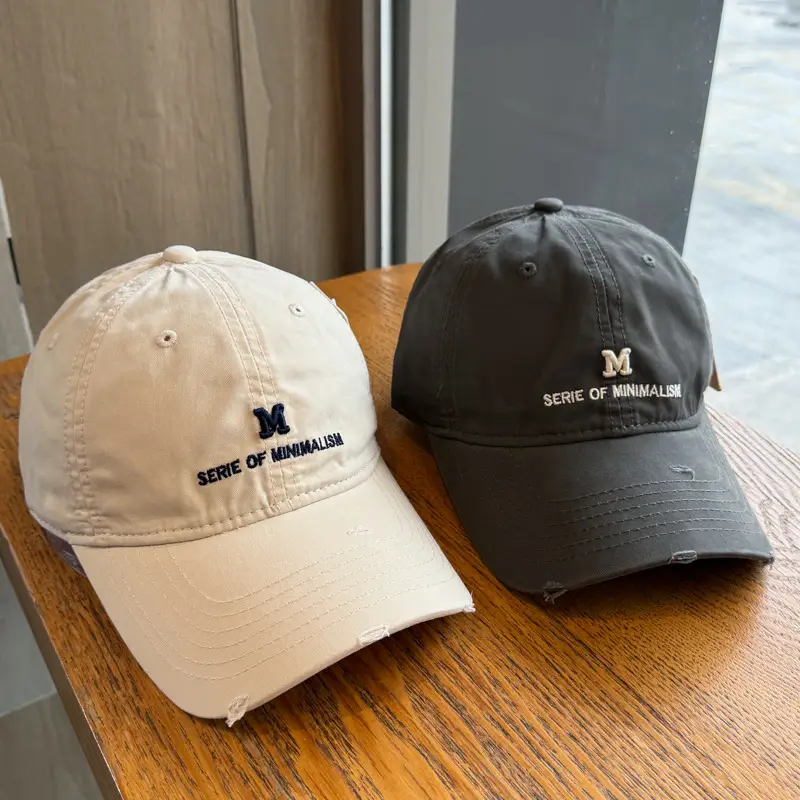 Duck Tongue Baseball Cap Small Beige Series of Minimalism — feature 4
