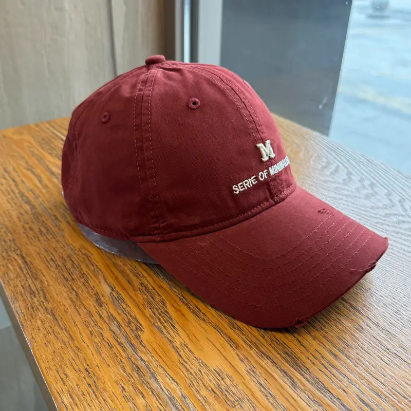 Duck Tongue Baseball Cap Small Beige Series of Minimalism — feature 8