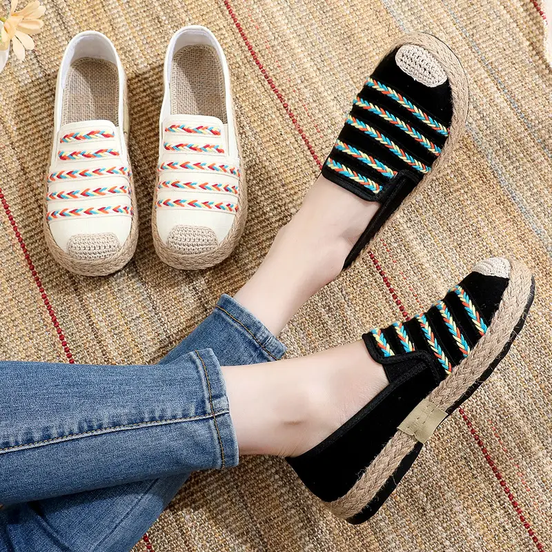 Spring New Old Beijing Cloth Shoes Women's Casual Ethnic Style Mother Shoes Breathable Slip-on Women's Shoes Soft Sole Casual Shoes - Image 6