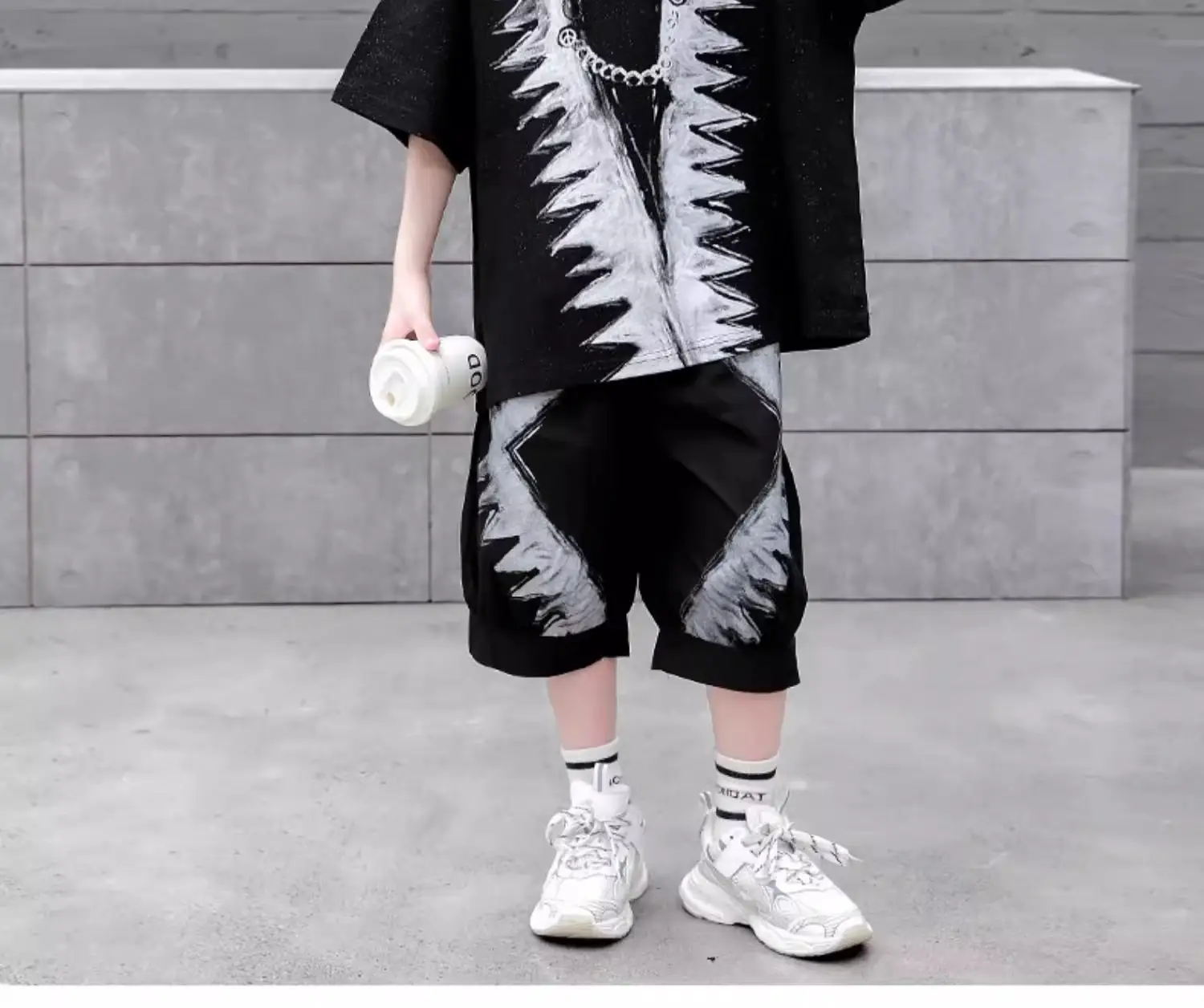 Boys Black Printed 2026 Summer Shorts T-Shirt Set — feature 3