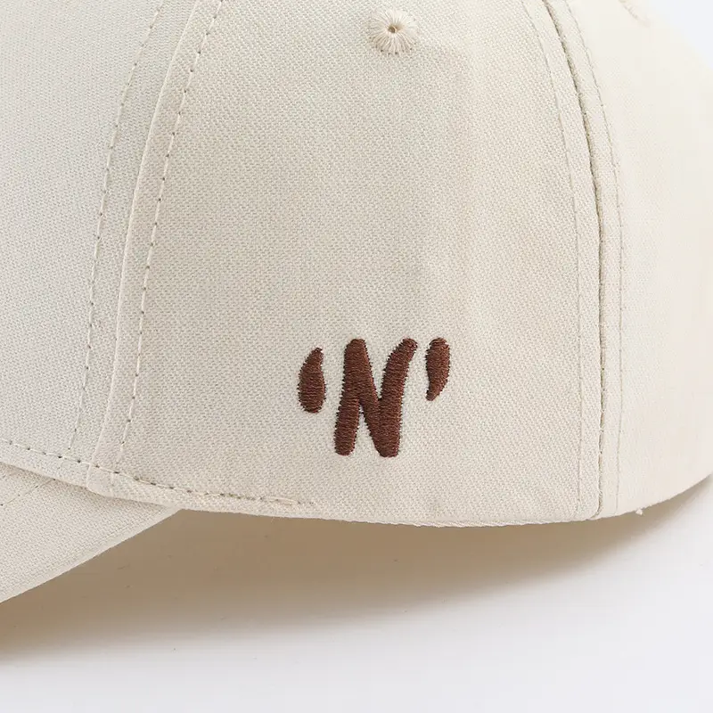 Women's Black Korean Letter Embroidered Cap — feature 4