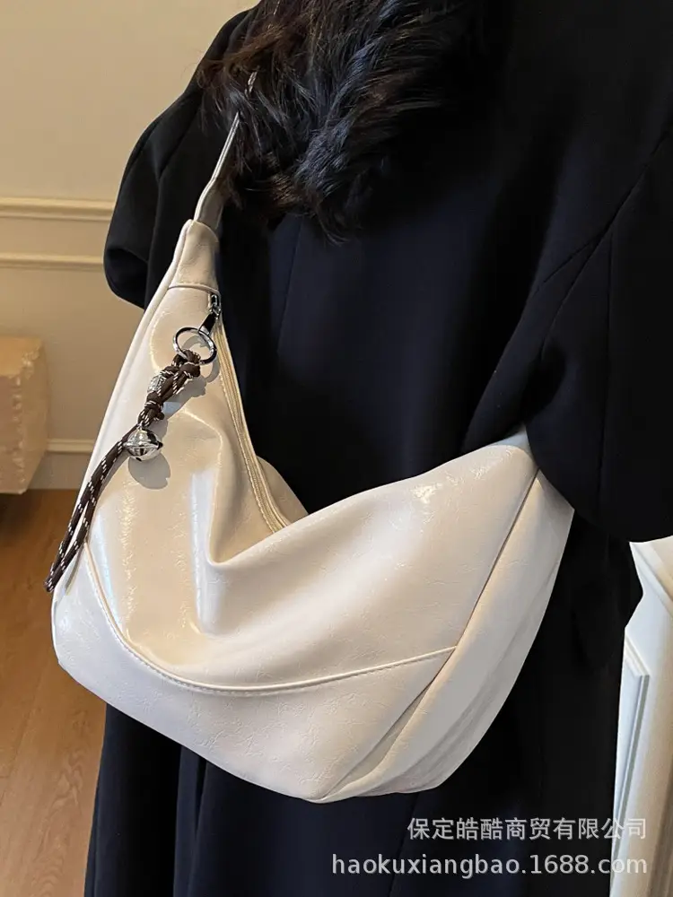 Brown Leather Shoulder Bag for Women 2025 - Image 14