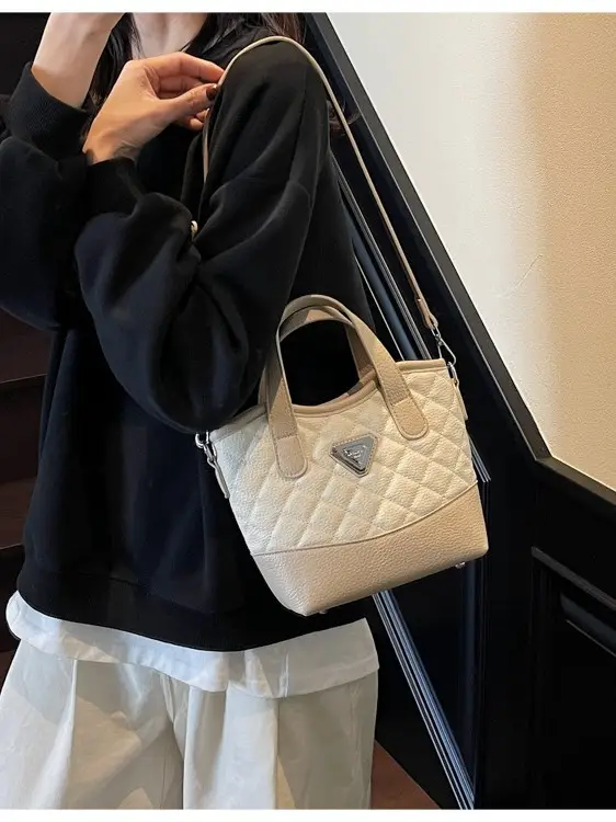 Pink Quilted Crossbody Bag for Women 2025 - Image 6