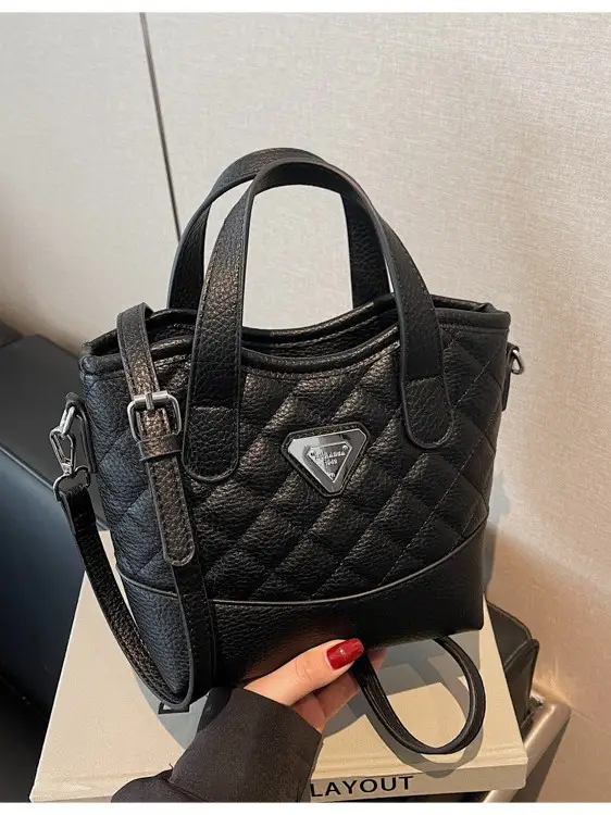 Pink Quilted Crossbody Bag for Women 2025 - Image 7