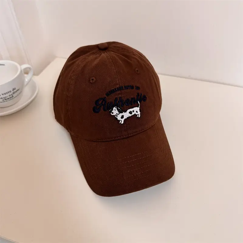 Women's Beige "Boutique" Cap with Doll Embroidery