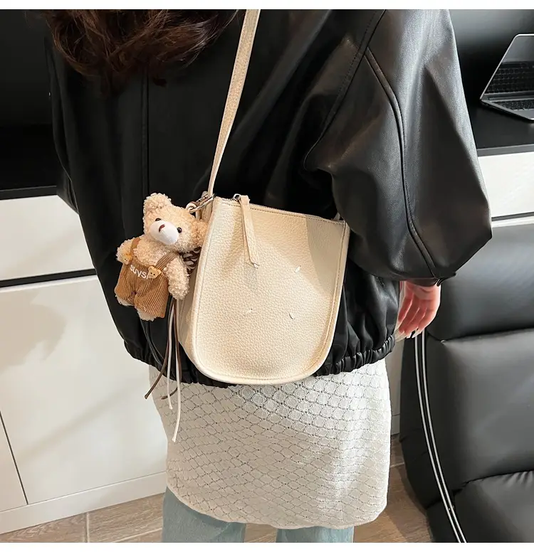 Korean Style Square Bag for Women 2025 — feature 11