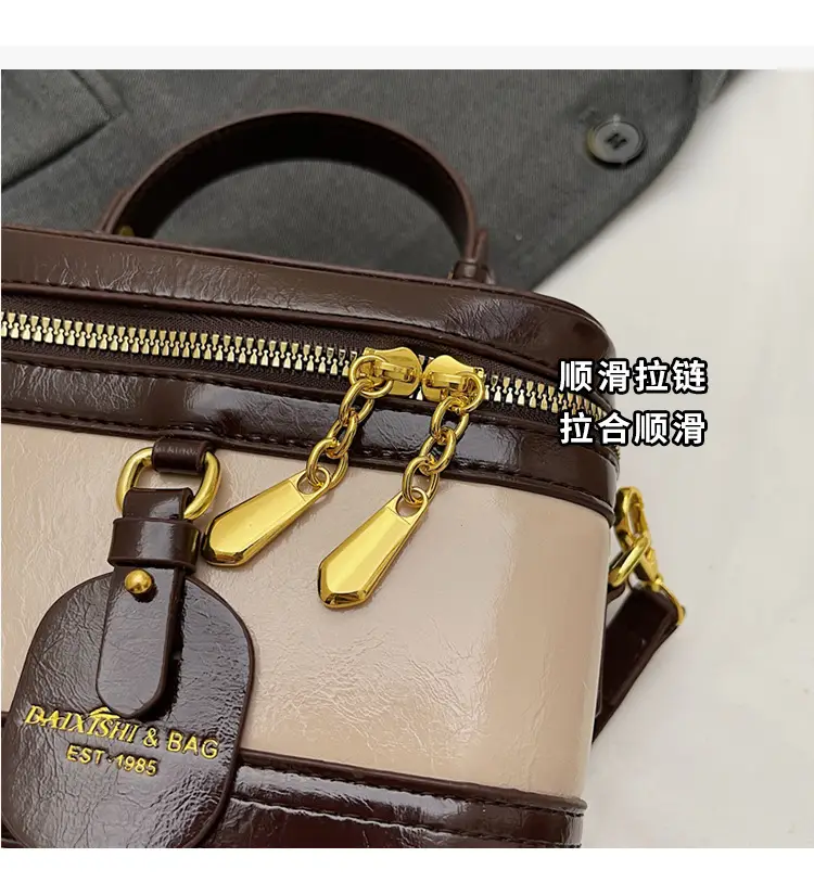 Retro Crossbody Bag Red Leather 2025 New Fashion — feature 4