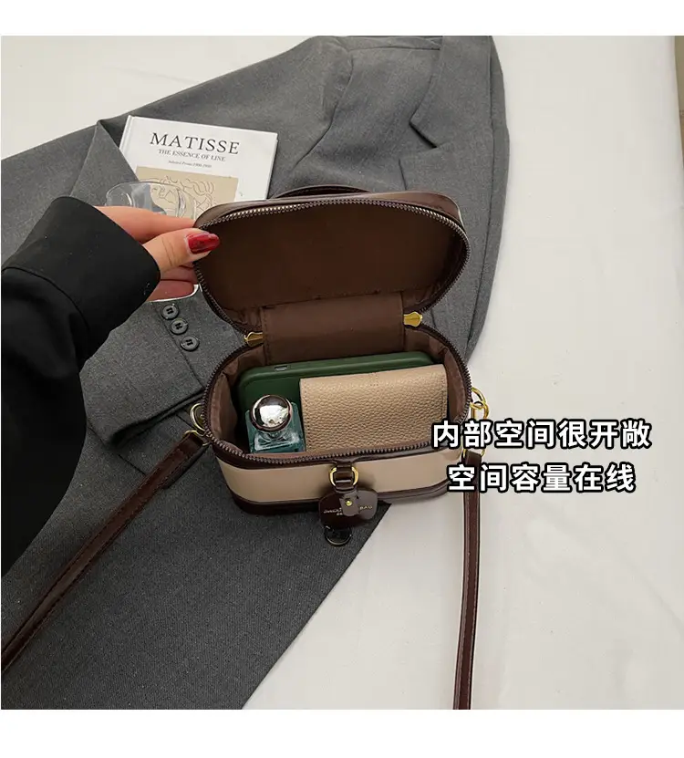 Retro Crossbody Bag Red Leather 2025 New Fashion — feature 7