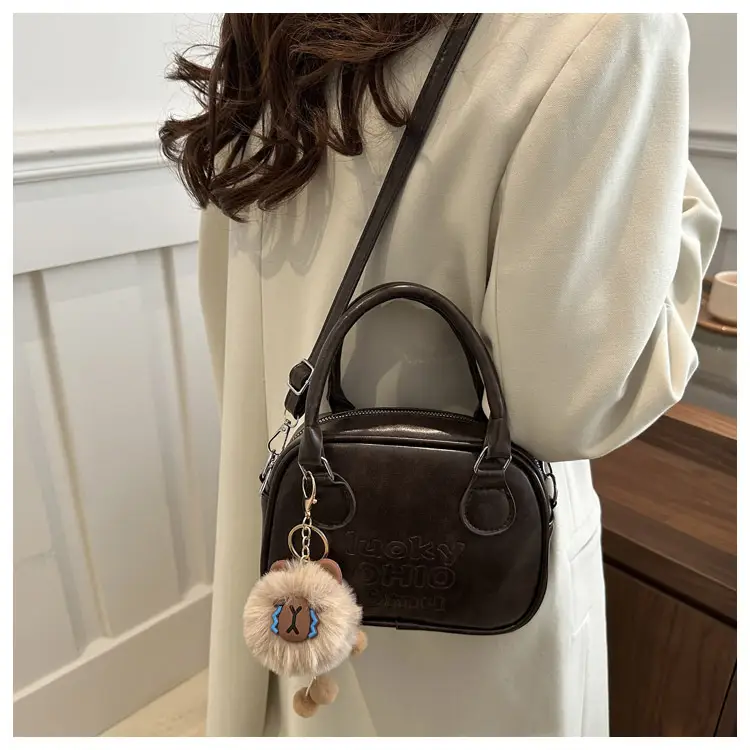 Women's 2025 Large Capacity Korean Style Shoulder Crossbody Bag — feature 14