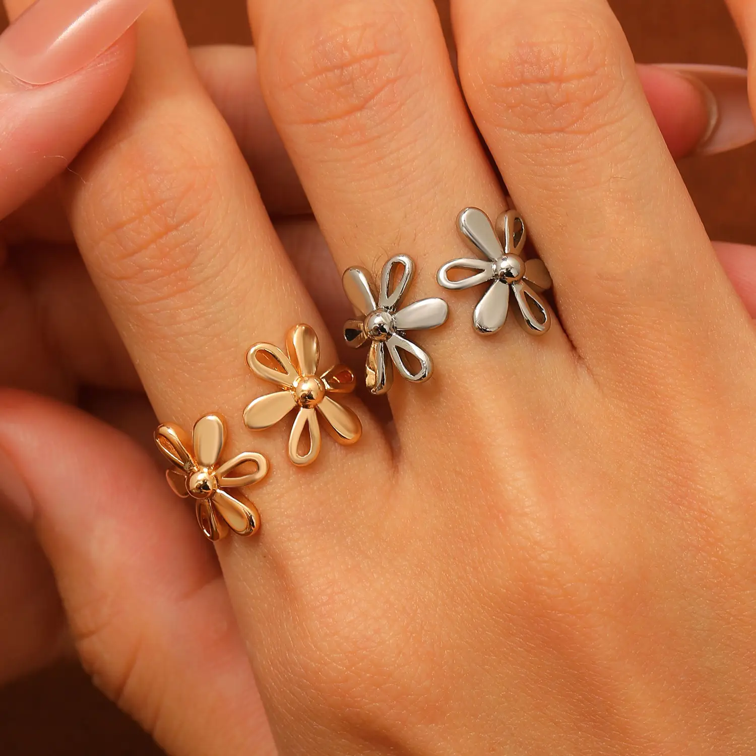 Bow Design Open Finger Ring for Women Silver — feature 11
