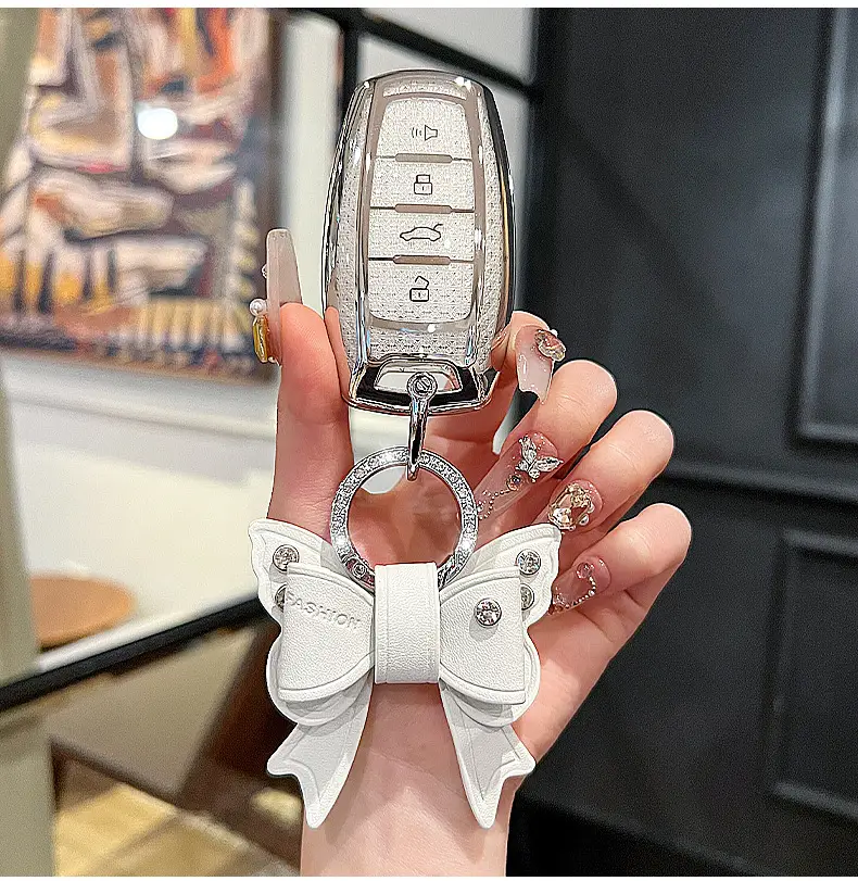 Great Wall Haver Key Set with Red Rabbit & Buckle — feature 7