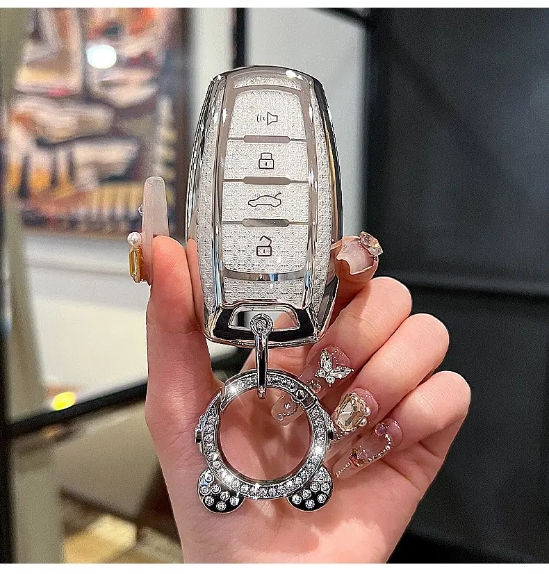 Great Wall Haver Key Set with Red Rabbit & Buckle — feature 8