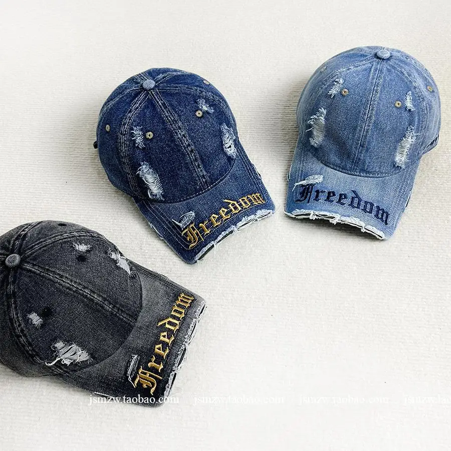 Women's Korean Style Brim Cap Navy Maroon Free Doom
