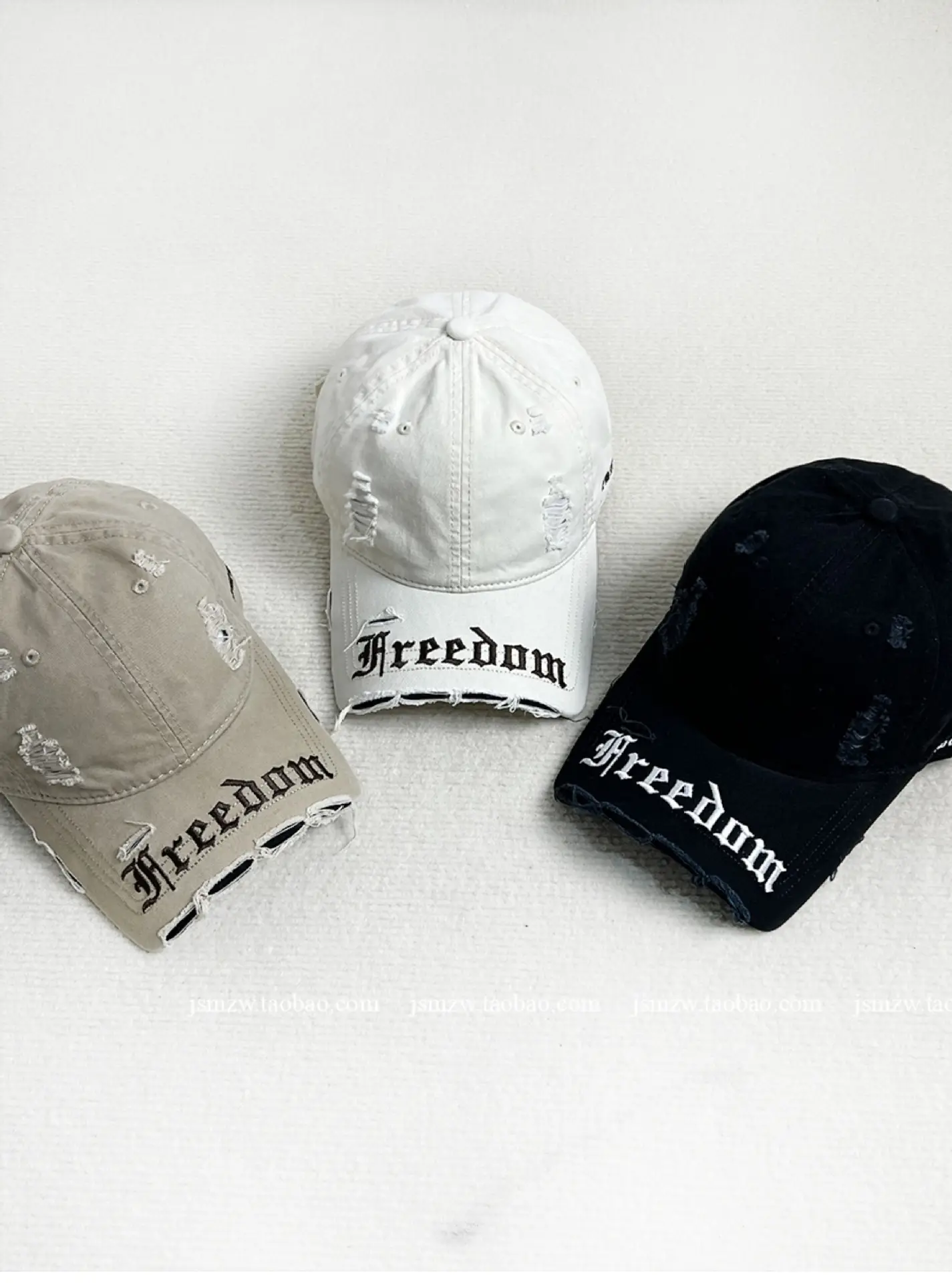 Women's Korean Style Brim Cap Navy Maroon Free Doom — feature 2