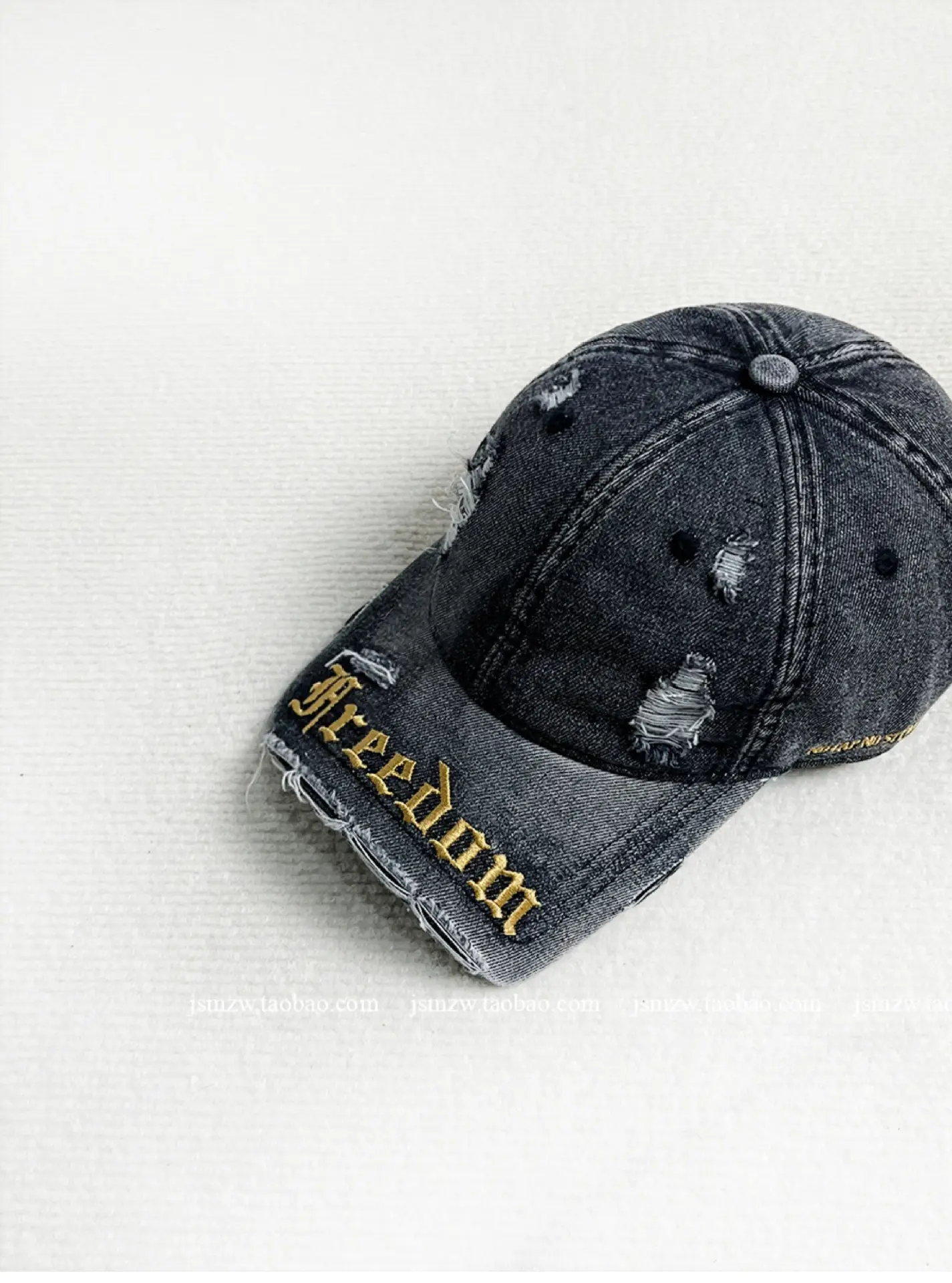 Women's Korean Style Brim Cap Navy Maroon Free Doom — feature 4