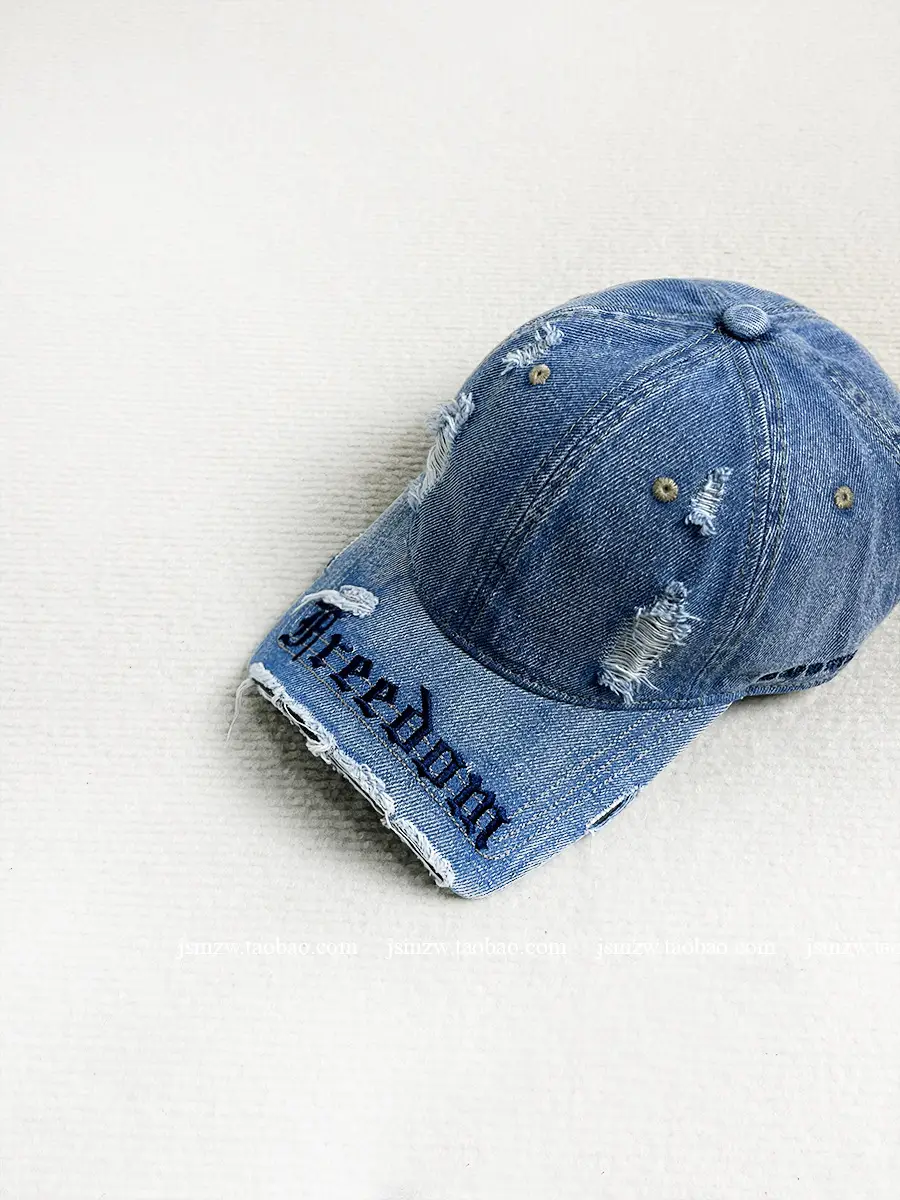 Women's Korean Style Brim Cap Navy Maroon Free Doom