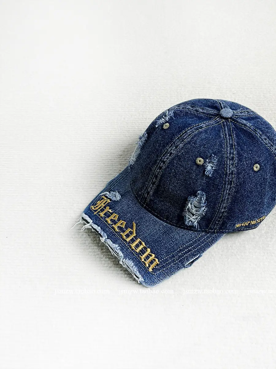 Women's Korean Style Brim Cap Navy Maroon Free Doom