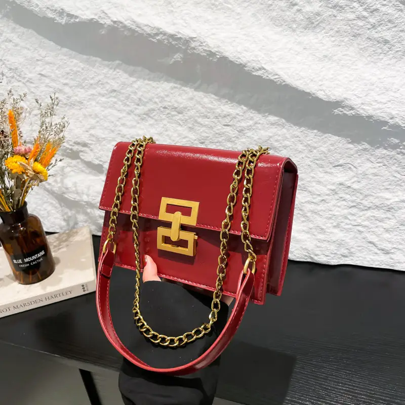 Red Chain Shoulder Bag with Lock Buckle Design - Image 5