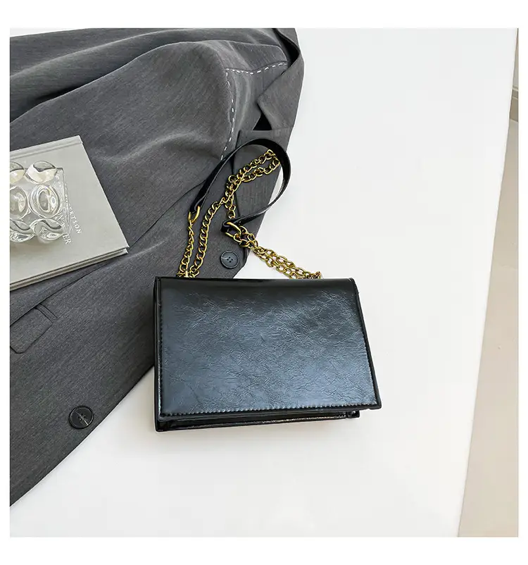 Red Chain Shoulder Bag with Lock Buckle Design — feature 25