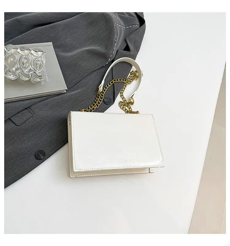 Red Chain Shoulder Bag with Lock Buckle Design — feature 28