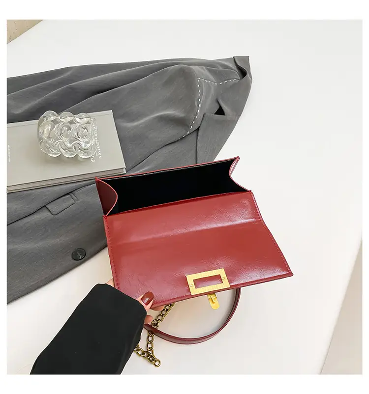 Red Chain Shoulder Bag with Lock Buckle Design — feature 32