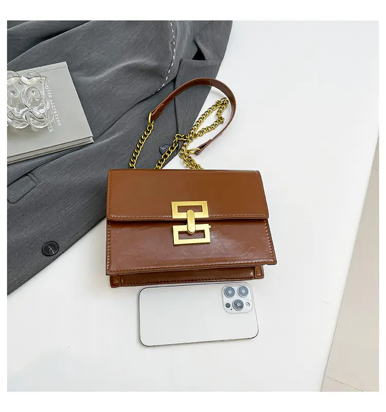 Red Chain Shoulder Bag with Lock Buckle Design — feature 33